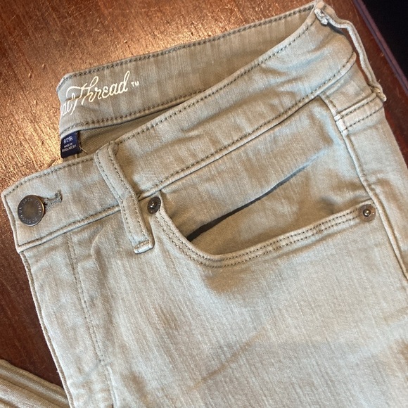 Universal Thread Mid Rise Skinny - Picture 3 of 5